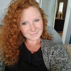 Meet your Posher, Leah-anne